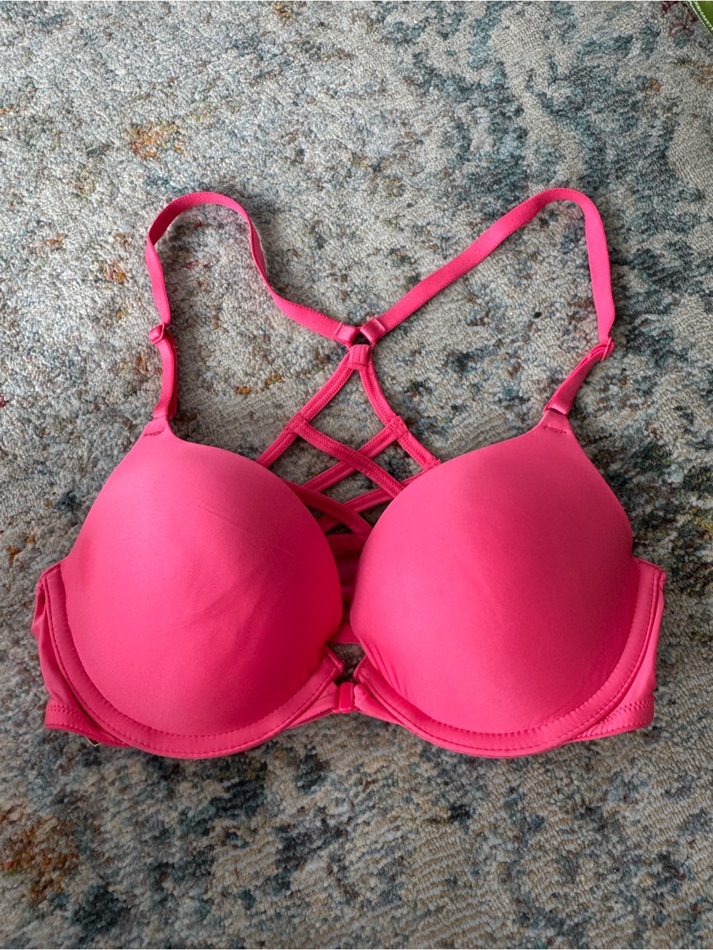 Women’s Pink Strappy Back T-Shirt Bra NWT